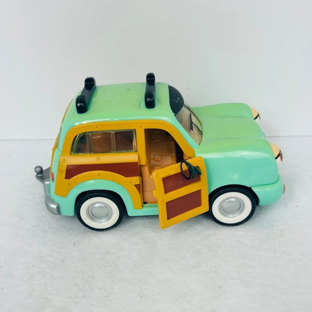 Chevron Cars Woody Wagon Mint Green Woodie Collectible Toy Car Techron 1996